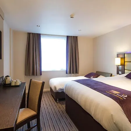 Hotel Premier - Blossom St South 3*