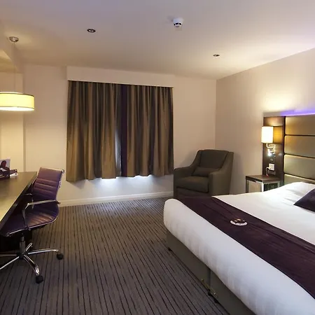 Hotel Premier - Blossom St South York