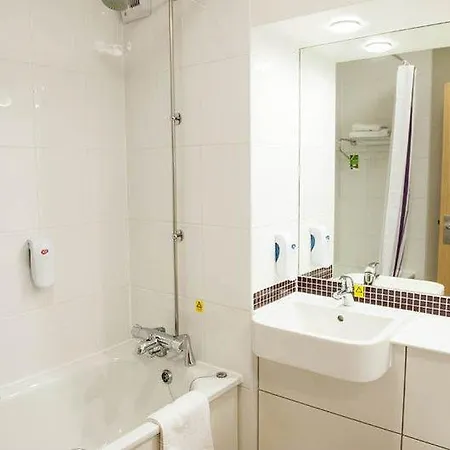 Hotel Premier - Blossom St South York