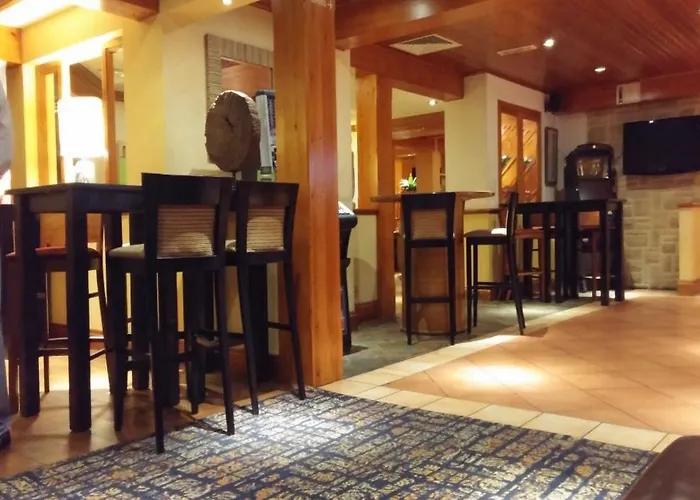 Premier - Blossom St South 3*